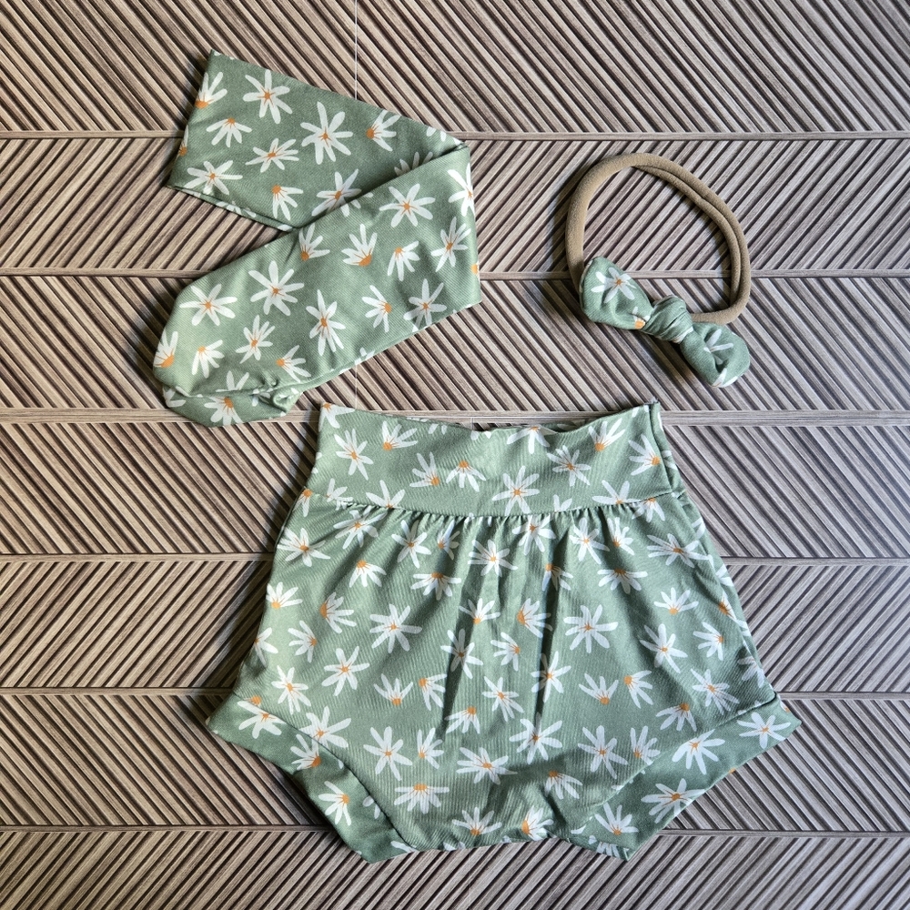 Baby Girl Sage Green Daisy Birthday Cake Smash Set Photo Prop Outfit 9-12M
